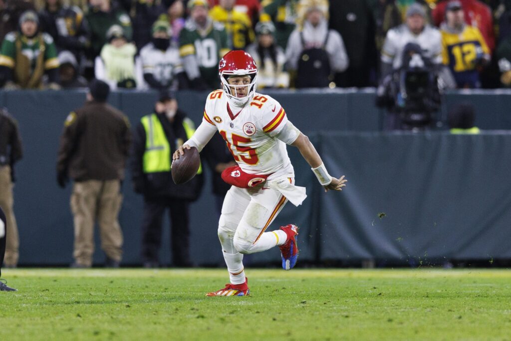 NFL Week 15 Preview - can the Chiefs get back on track against the Patriots?
